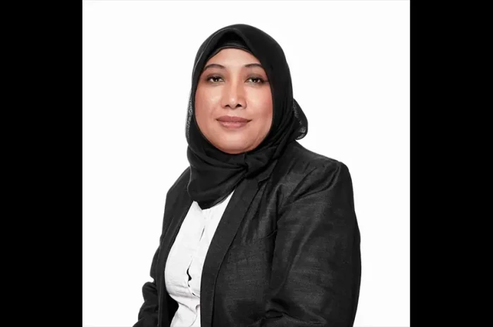 Profil Eva Achjani Zulfa,...