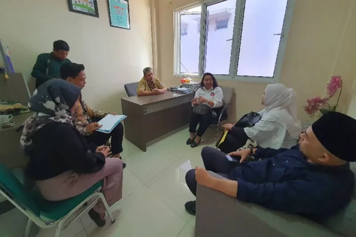 Datangi P2TP2A Tangsel,...
