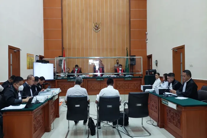 Saksi Ahli Bongkar Makna...
