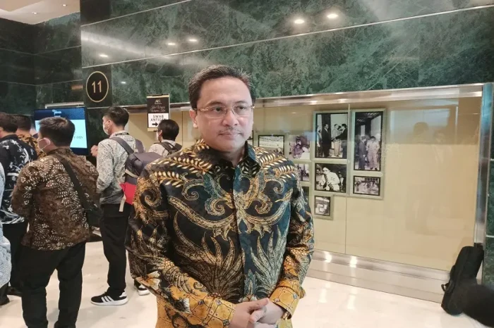 Maruf Amin Ultah ke-80,...