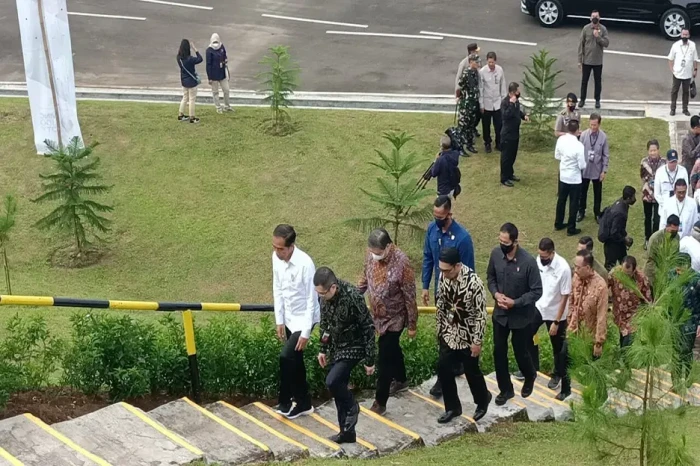 Sebelum Resmikan KEK...
