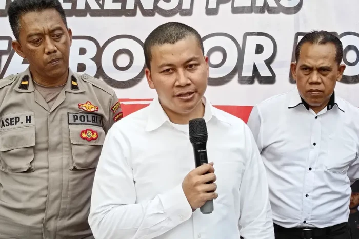 Polisi Kesulitan Tangkap...