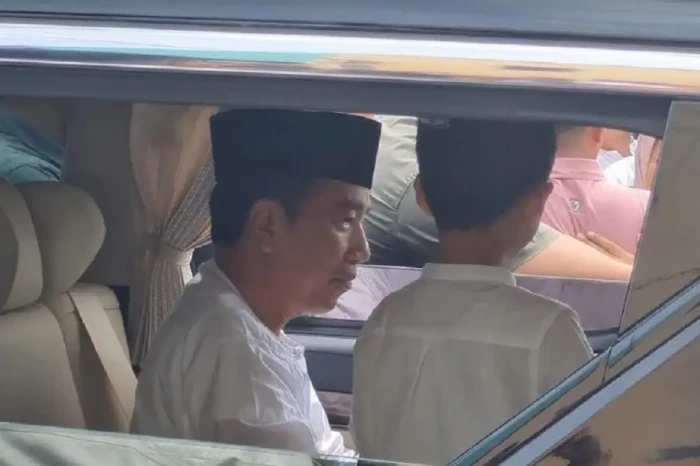 Jokowi Bersama Gibran...