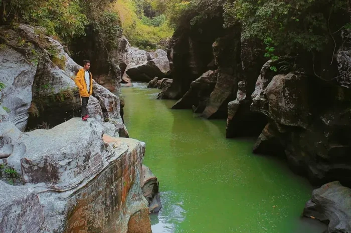 Berkunjung ke Tasikmalaya,...