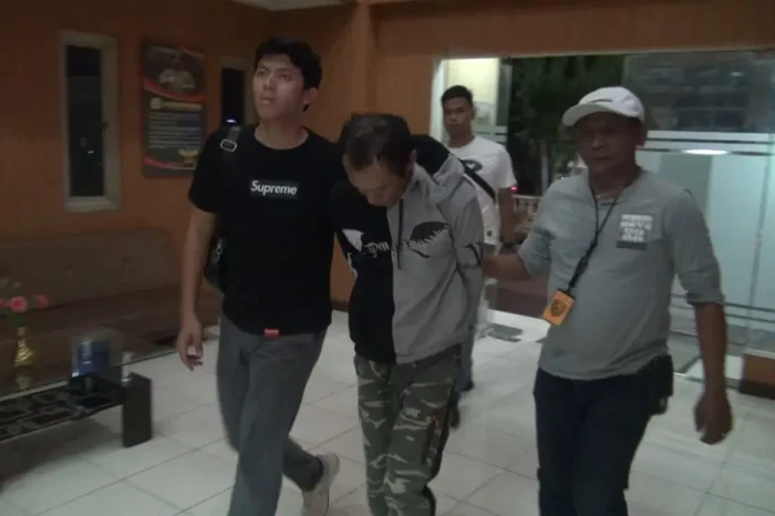 Polisi Gulung Pelaku...