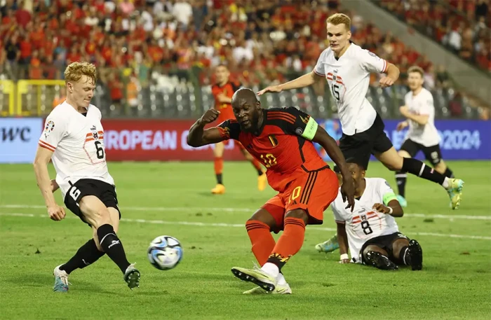 Lukaku Selamatkan Timnas...
