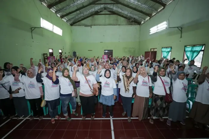 Wanita Nelayan Pangandaran...