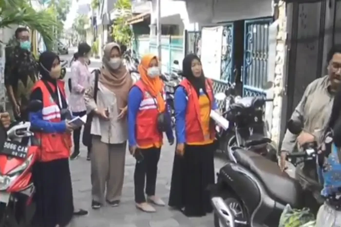 Sisir Perkampungan,...