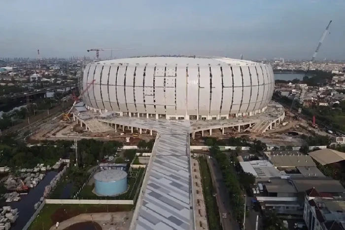 PKS: Stadion JIS Kebanggaan...
