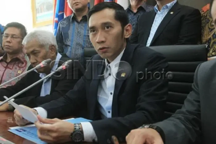 Demokrat Tolak RUU Kesehatan,...