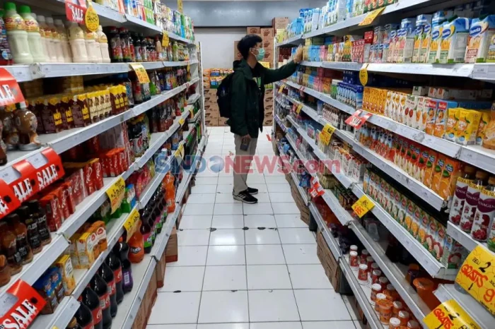Penjualan Ritel Juni...