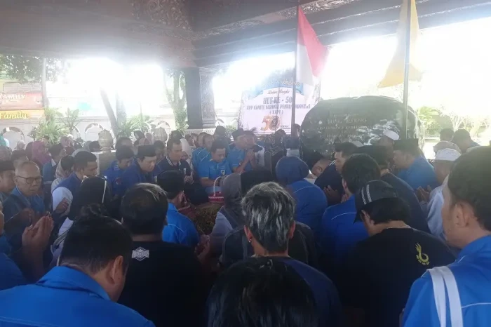 KNPI Ziarah ke Makam...
