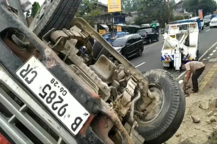 Rem Blong, Truk Angkut...