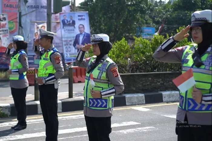 Momen Detik-detik Polisi...