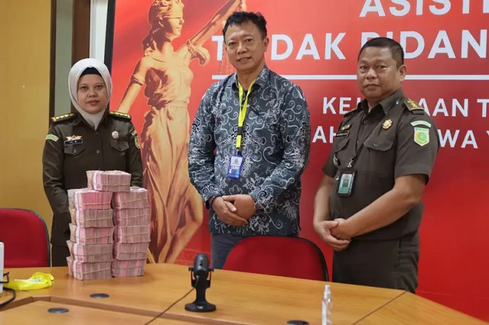 Tersangka Mafia Tanah,...