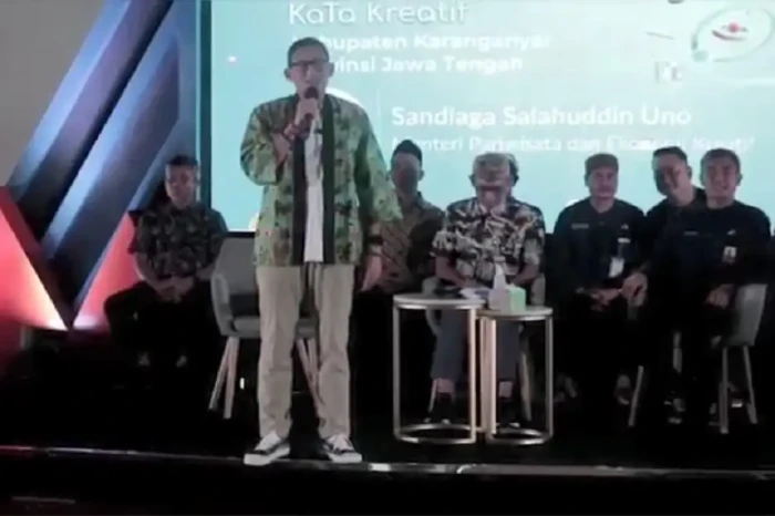 Menparekraf Sandiaga...