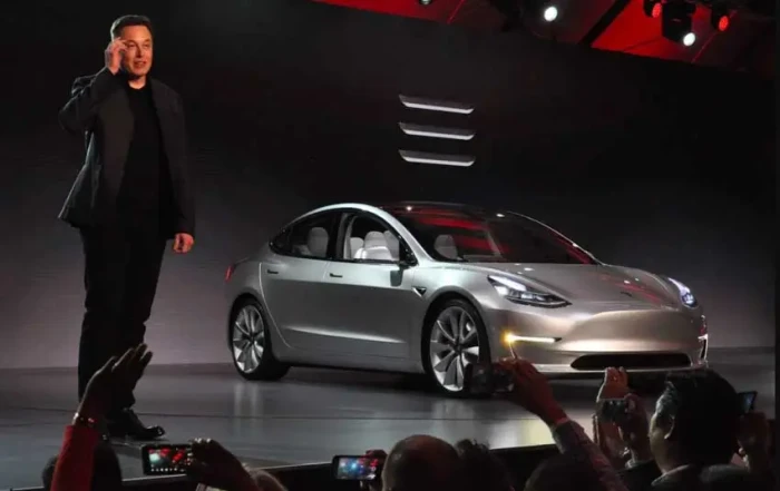 Elon Musk Bertemu dengan...