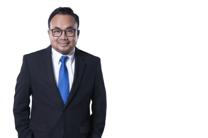 Profil Dwiyana Slamet...