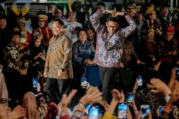 Cara Kemenparekraf Promosikan...
