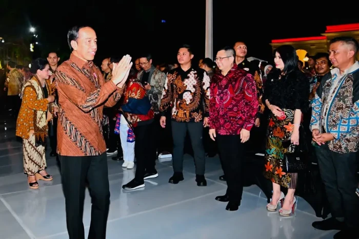 Hary Tanoe : Istana...