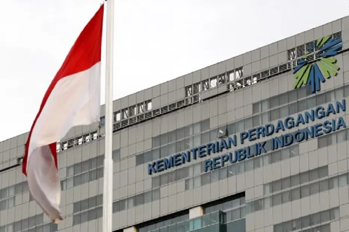 Kejagung Geledah Kantor...