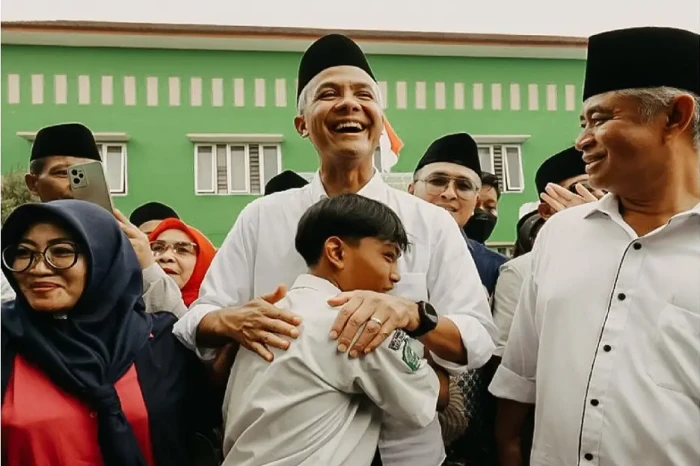 Momen Hangat Ganjar...