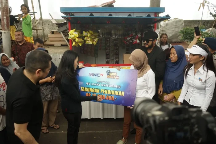 Dihadiahi HT dan Liliana...
