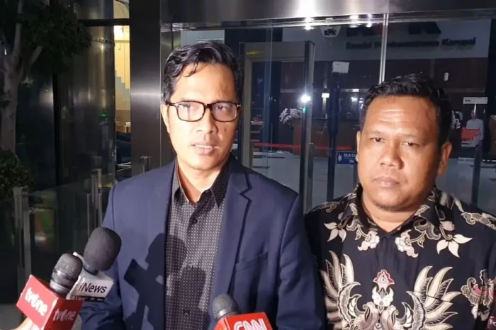 Febri Diansyah: Dua...