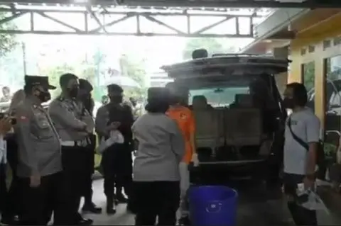Polda Jabar Temukan...