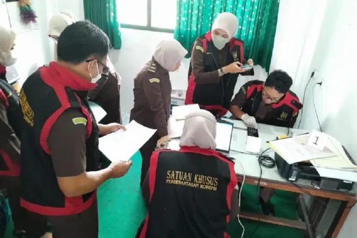 Bongkar Mafia Tanah...