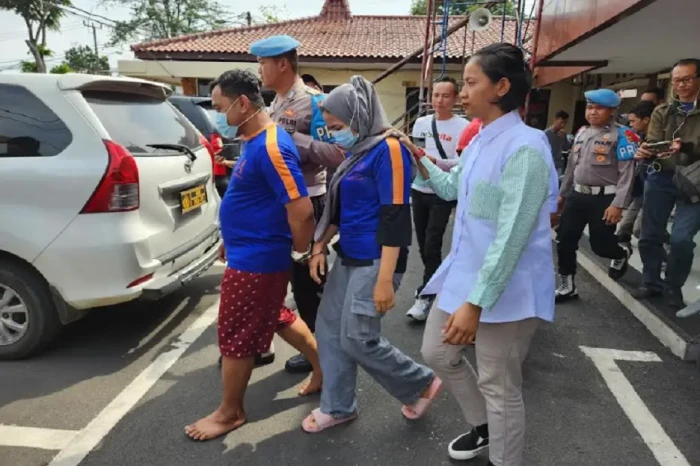 Modus HP Sekali Pakai,...