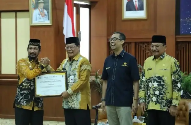 Pemkab HSU Terbaik II...
