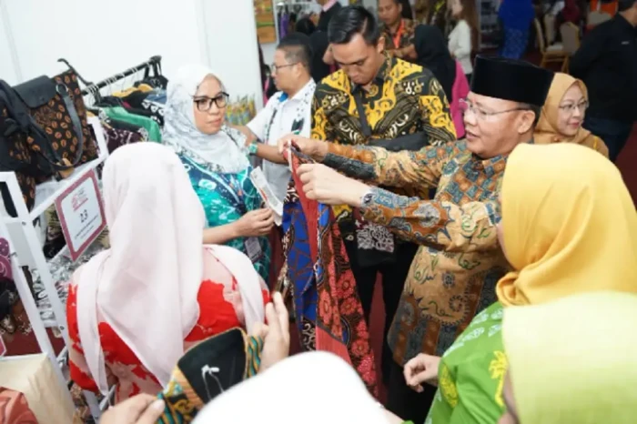Bengkulu Inisiasi Pameran...