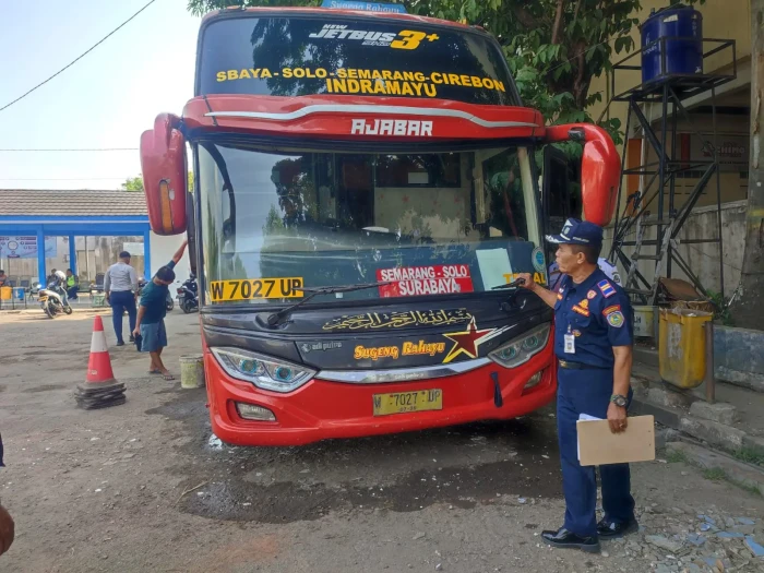 Jelang Libur Nataru,...