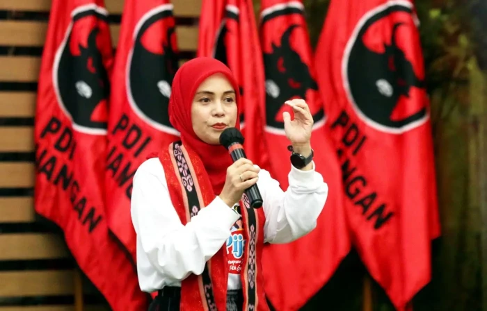 Siti Atikoh Tegaskan...