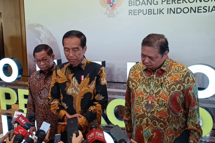 Surat Pengunduran Diri...
