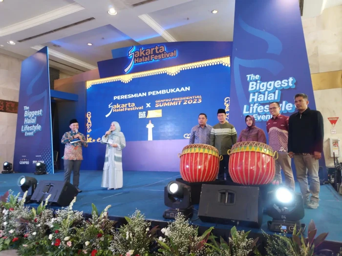 Jakarta Halal Festival...