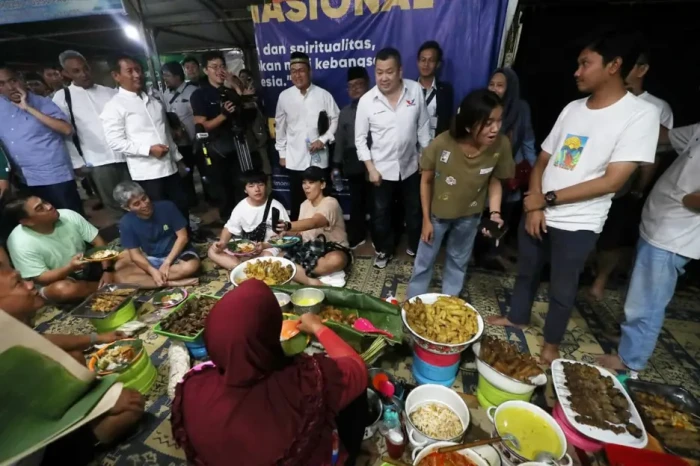 Momen HT dan Kiai Said...