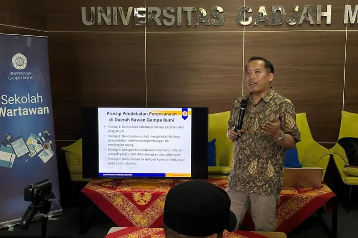 Intensitas Gempa Bumi...
