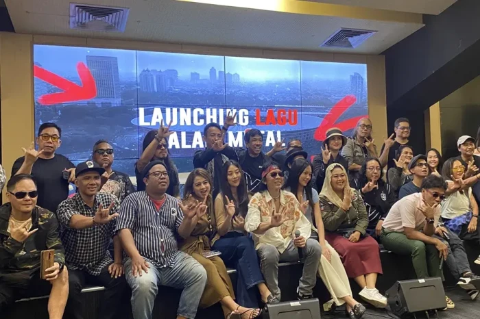 Cerita Yenny Wahid Rekaman...