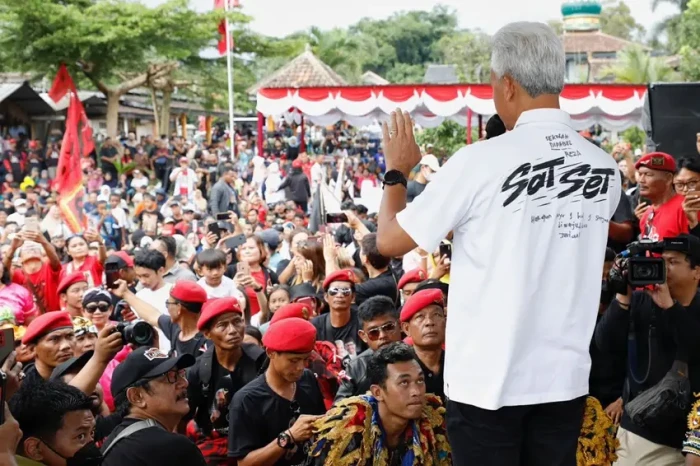 Sambangi Embung Kaliaji...