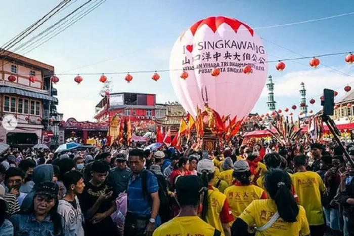 Meriah! Rakornas Kemenparekraf...