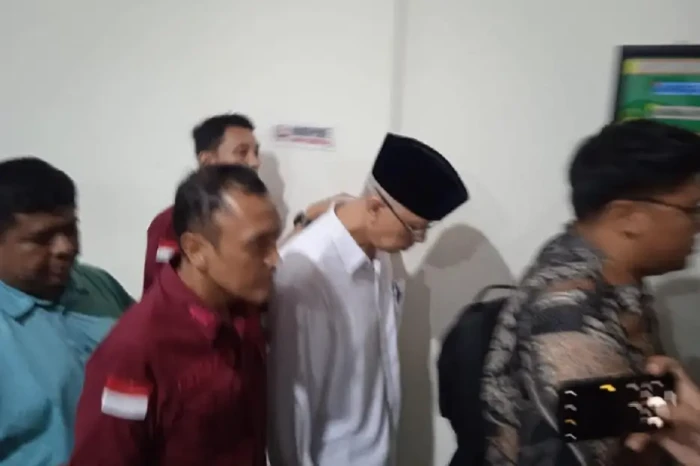 Kasus Mafia Tanah Kas...