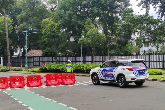 Antisipasi Unjuk Rasa...