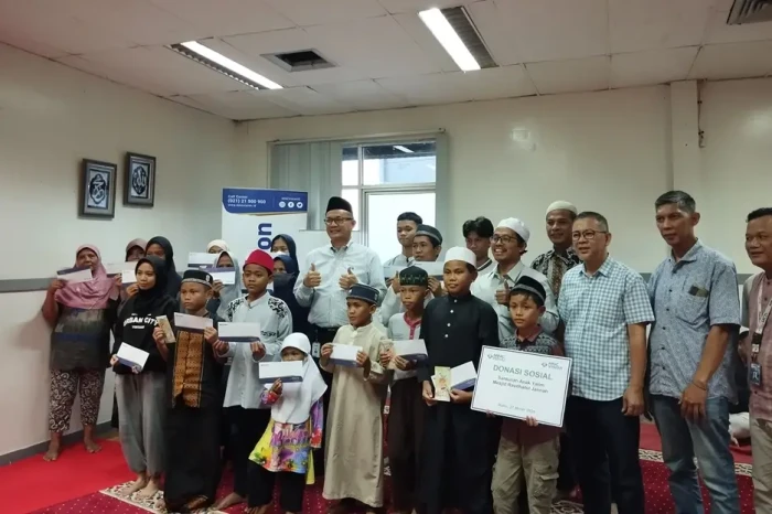 Pengurus Masjid Raudhatul...