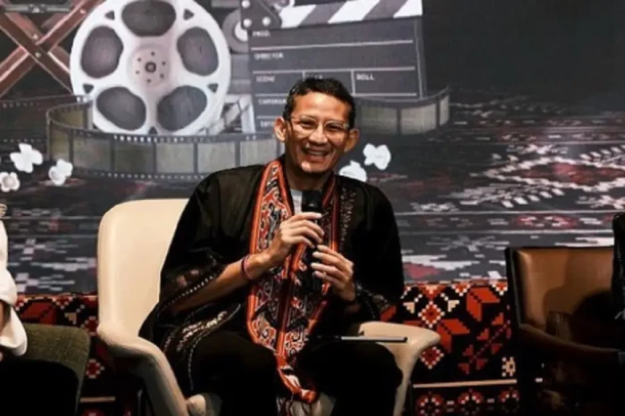Sandiaga Uno Soroti...
