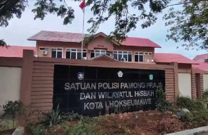 Gaji Ditahan, Anggota...