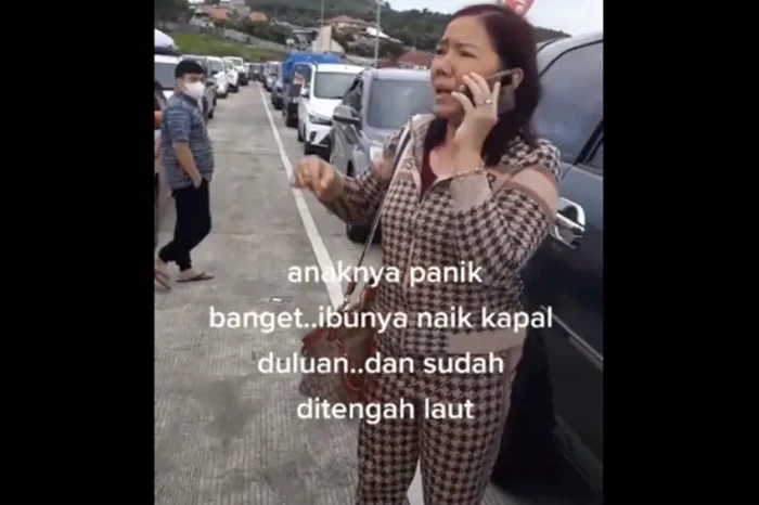 Viral! Emak-Emak Lagi...