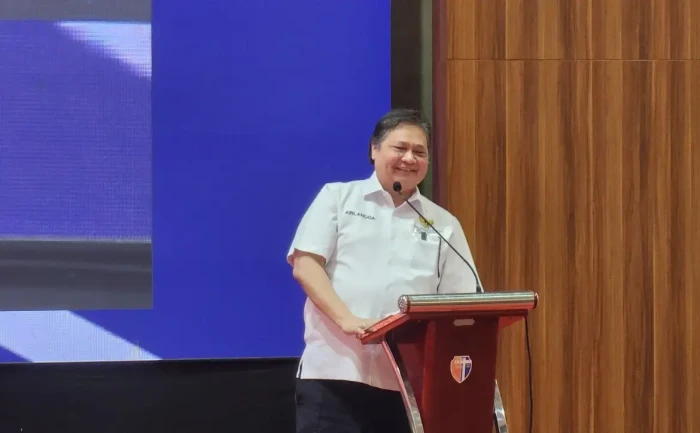 PMI Manufaktur Turun,...