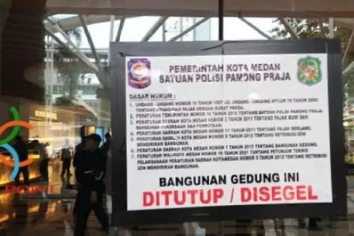 Mal Center Point Medan...